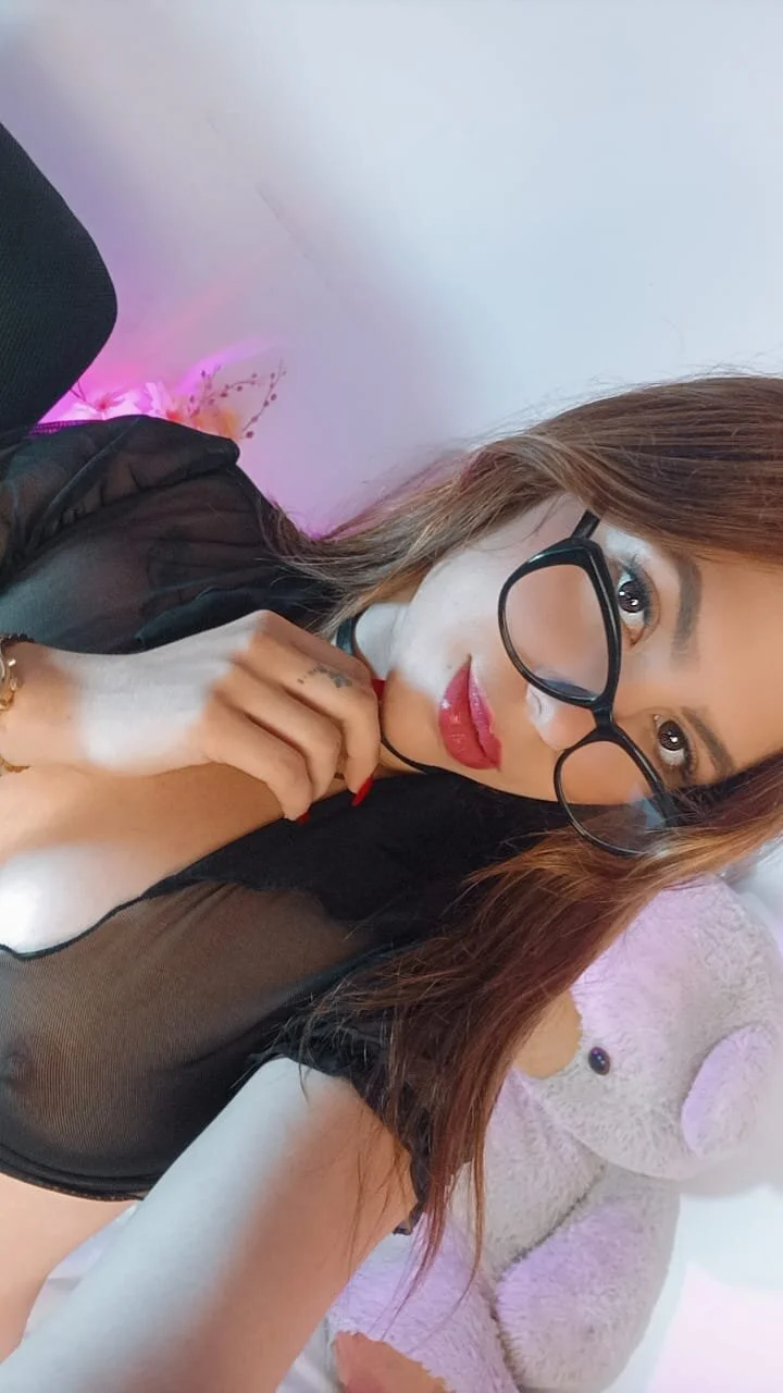 XXX Porn Photo of Nude Charlottediolet 11