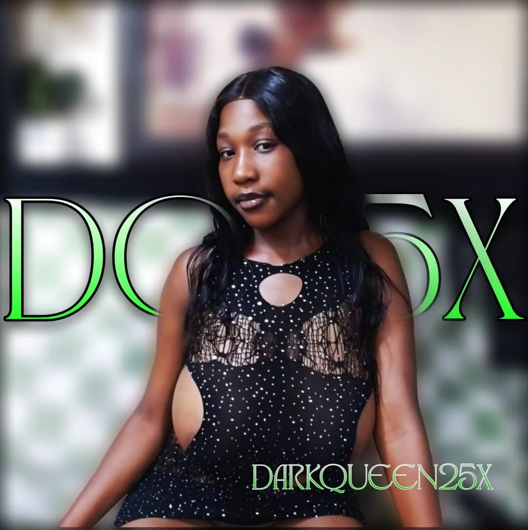 XXX Porn Photo of Nude DarkQueen25x 8