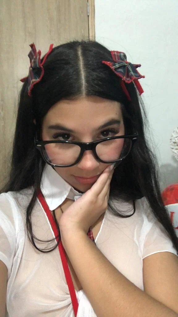 XXX Porn Photo of Nude mia__lopez_ 3
