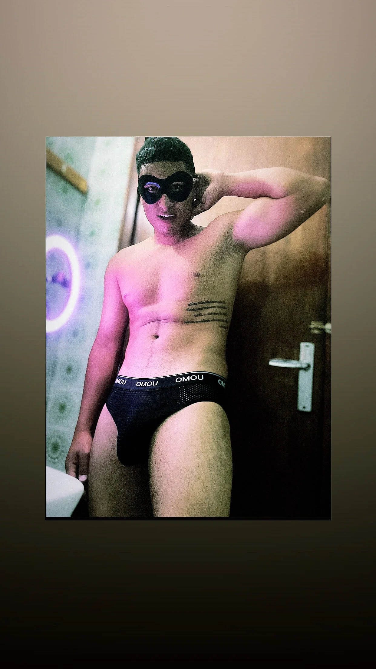 XXX Porn Photo of Nude hdyejfb 3