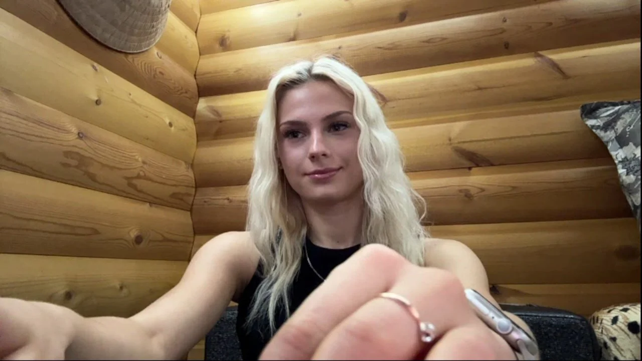 XXX Porn Photo of Nude MirandaKunda 22