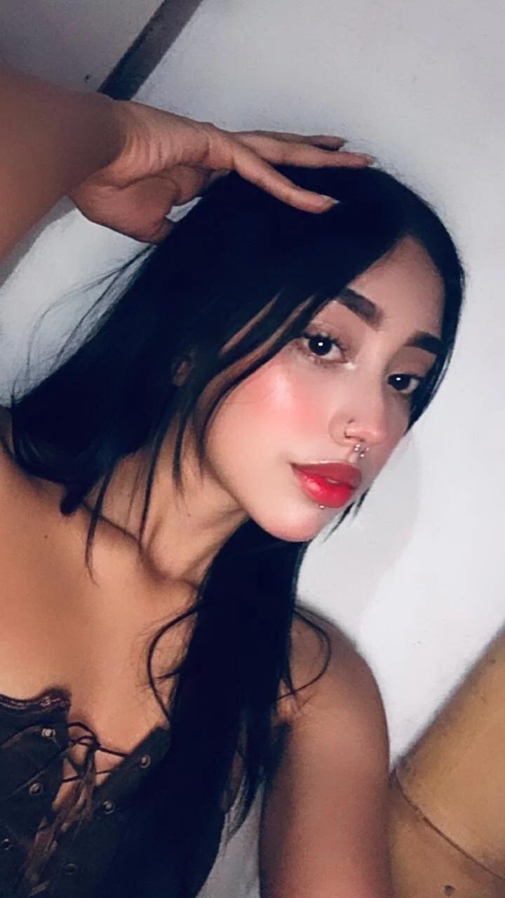 XXX Porn Photo of Nude ScarlettBlaze_ 10