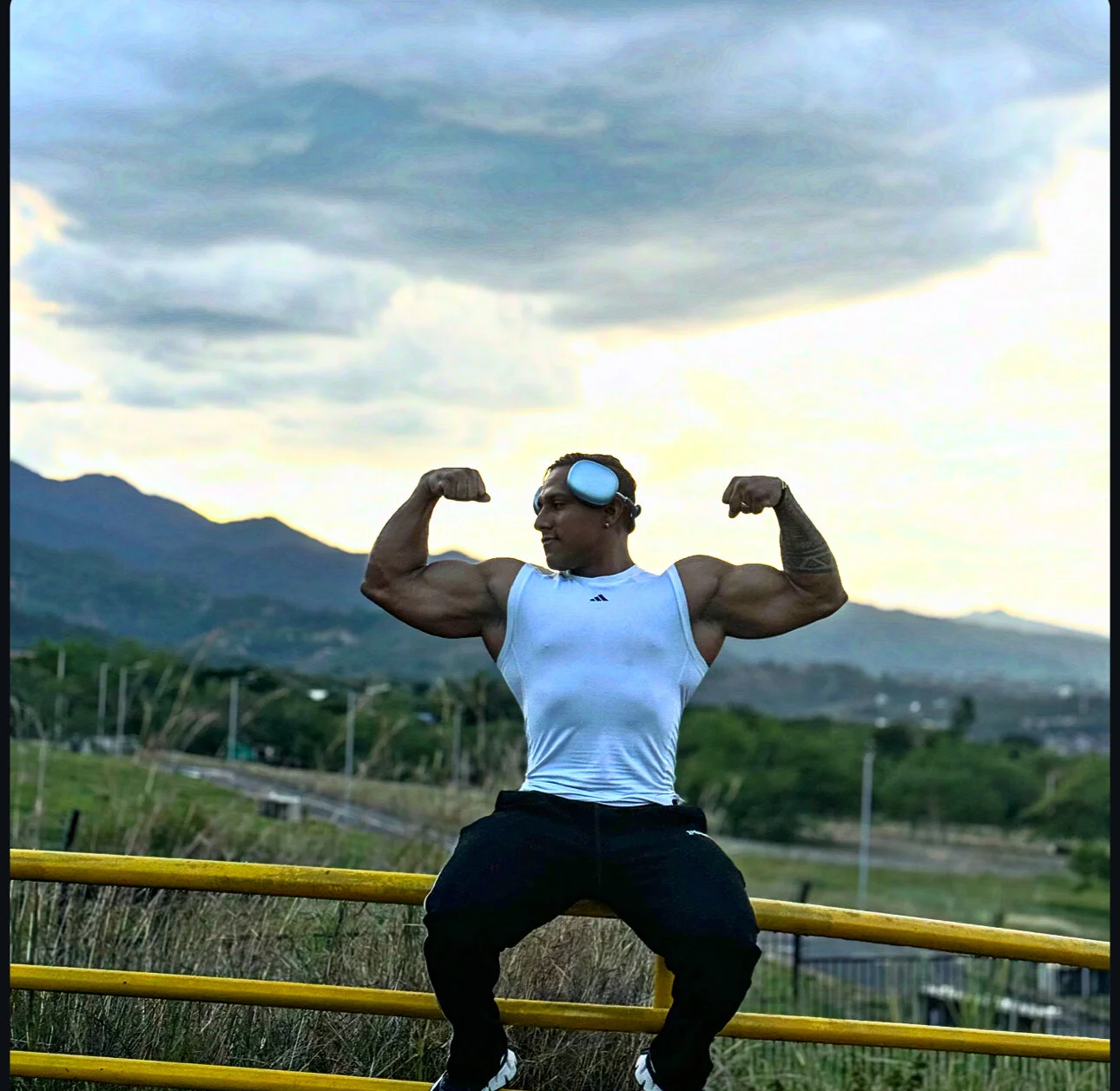 XXX Porn Photo of Nude CallumMuscle 31
