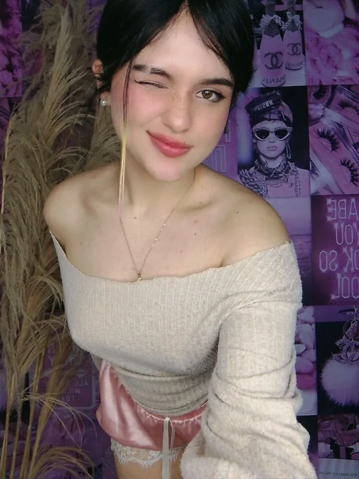 XXX Porn Photo of Nude katrinrojas1 7