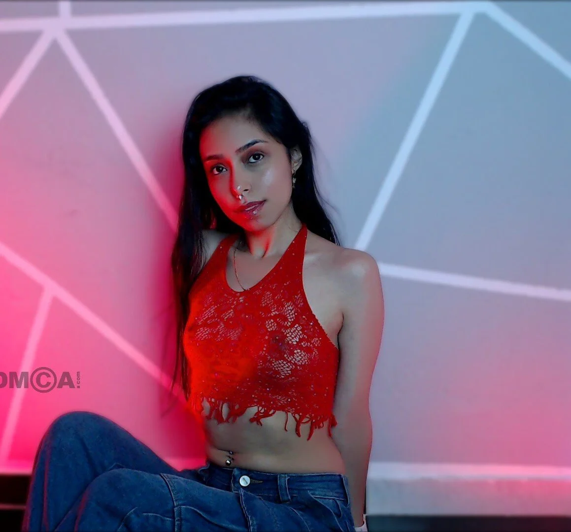 XXX Porn Photo of Nude lilylouisee 25