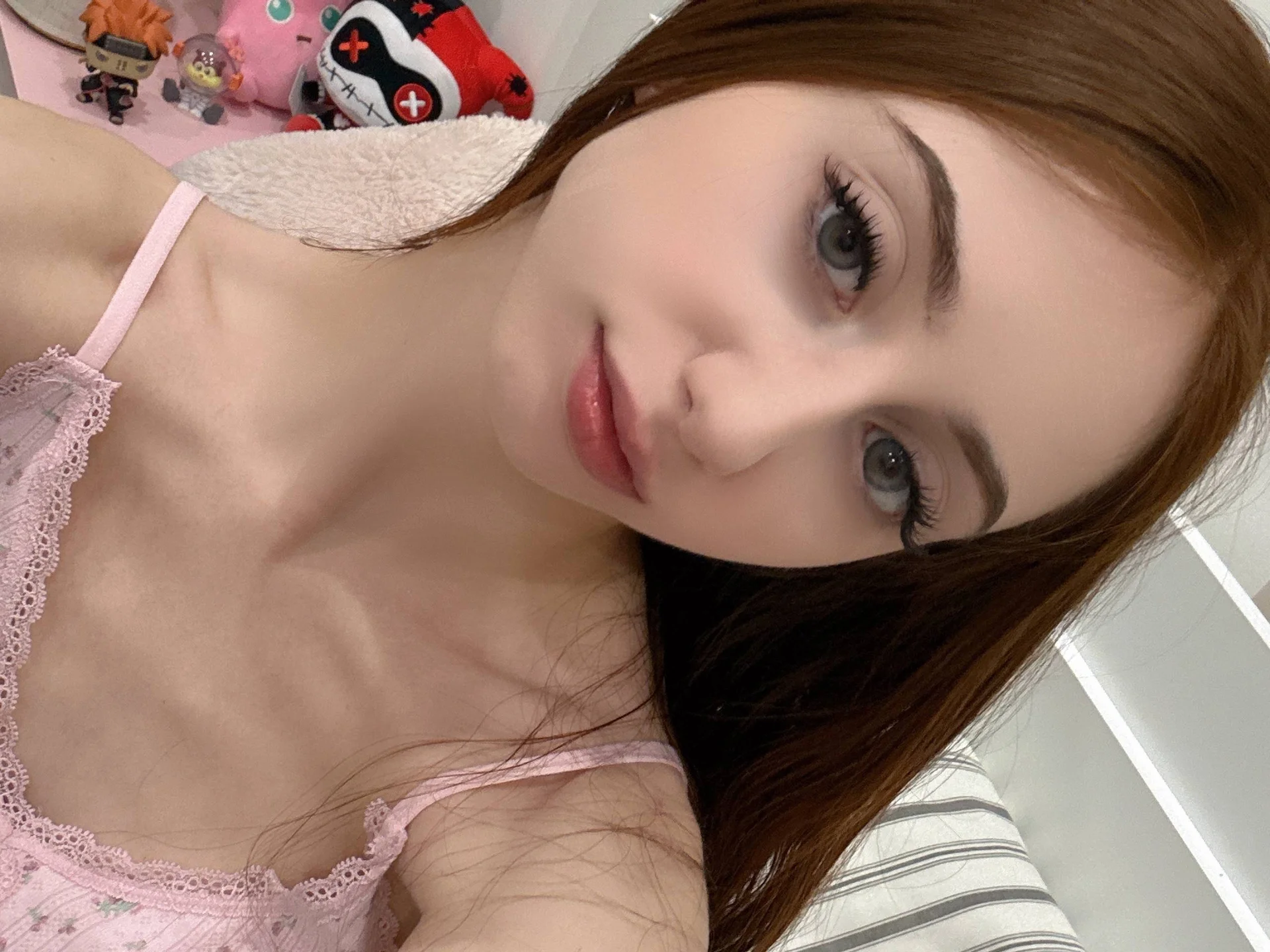 XXX Porn Photo of Nude AvrilLeMell 45