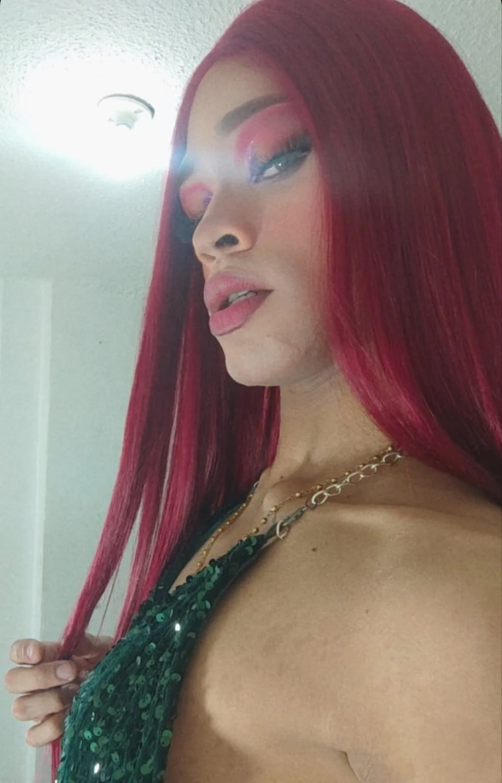 XXX Porn Photo of Nude The_Taylors_Moon 1