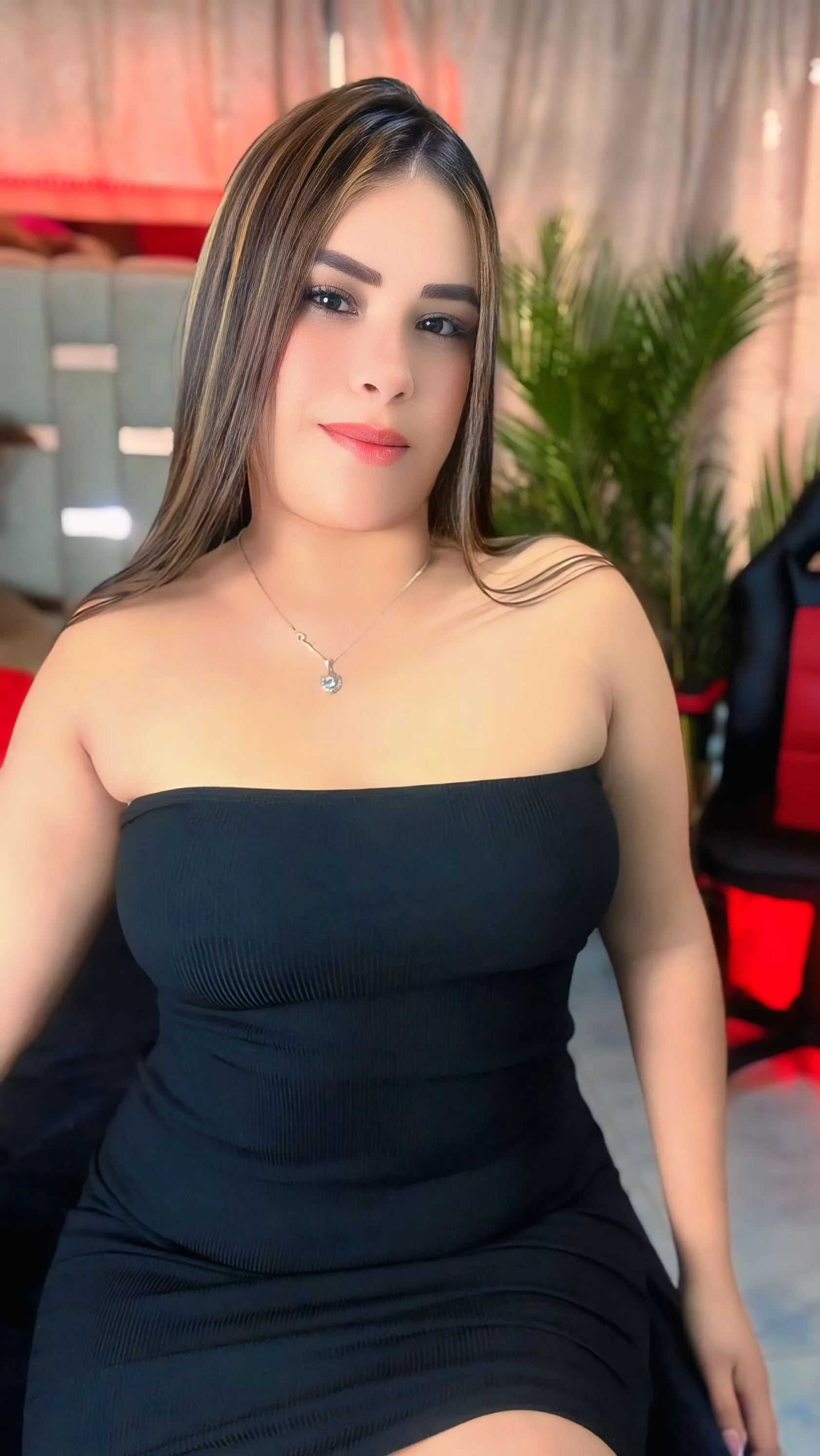 XXX Porn Photo of Nude samanta-safiye 1