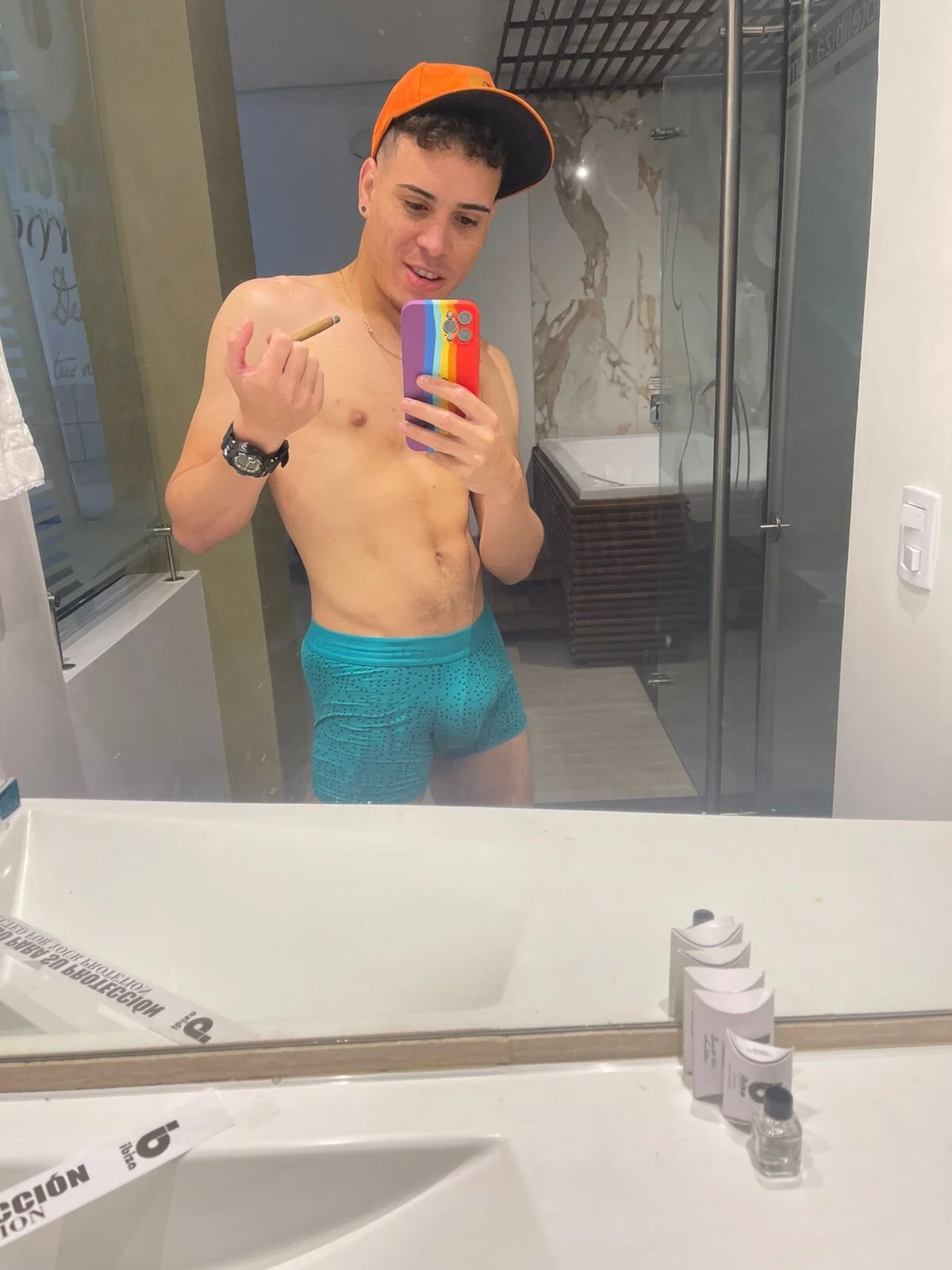 XXX Porn Photo of Nude Axel__fierro 3