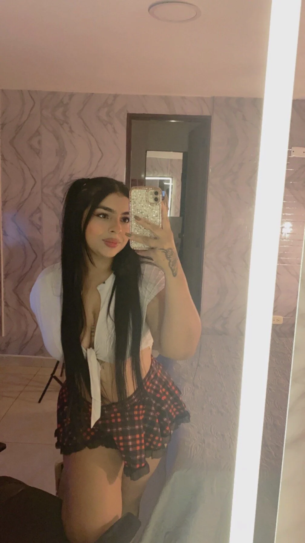 XXX Porn Photo of Nude hannahscotX 5