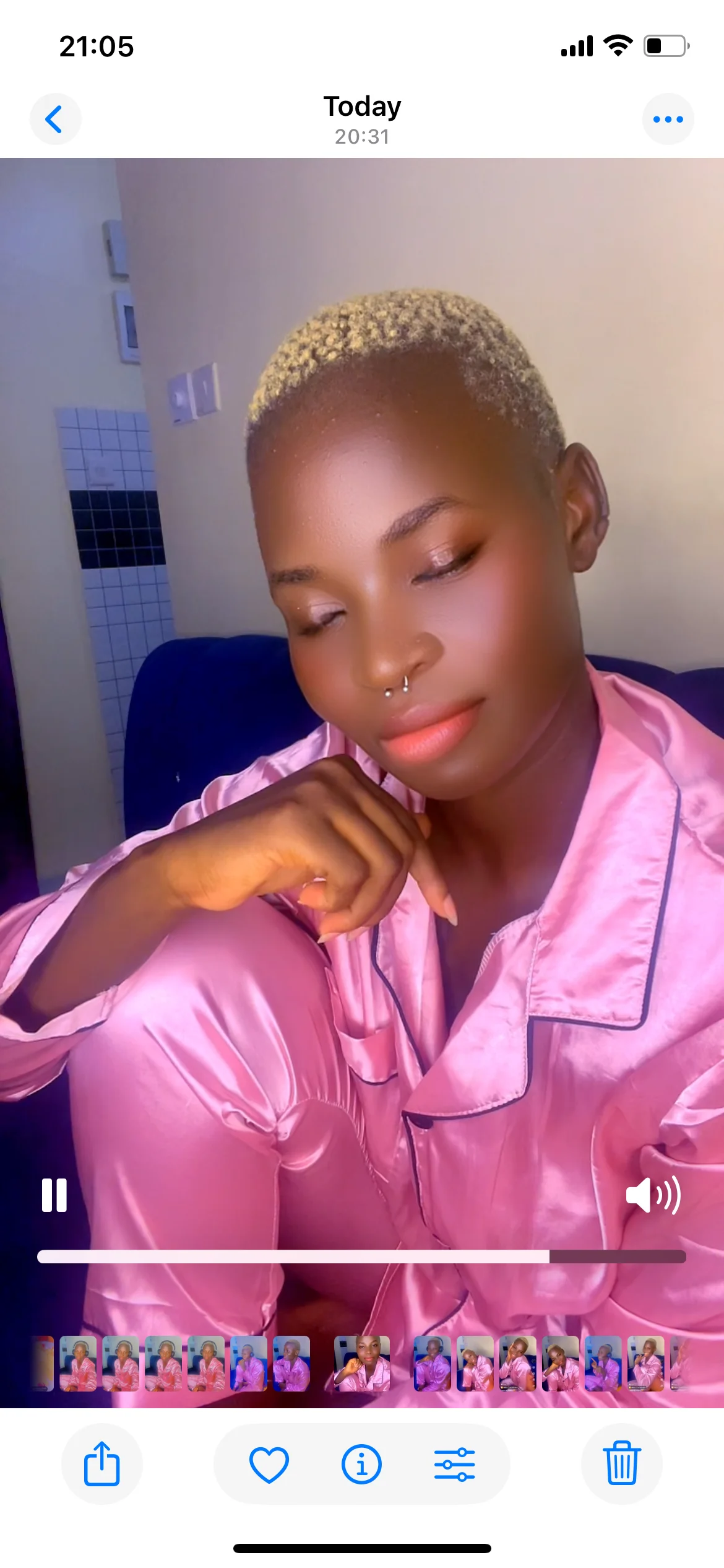 XXX Porn Photo of Nude Ug_queen 1