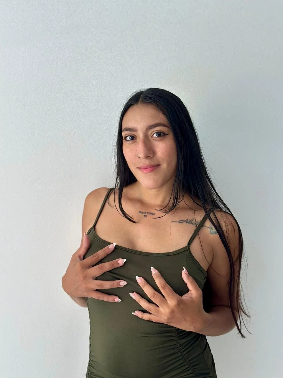 XXX Porn Photo of Nude Kiara_Skinny 1