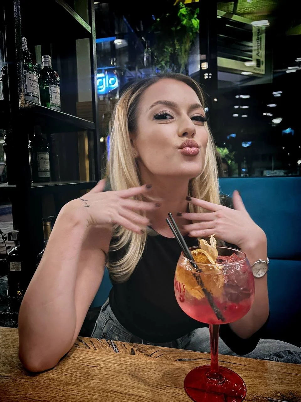 XXX Porn Photo of Nude AnnastasiaMills 42