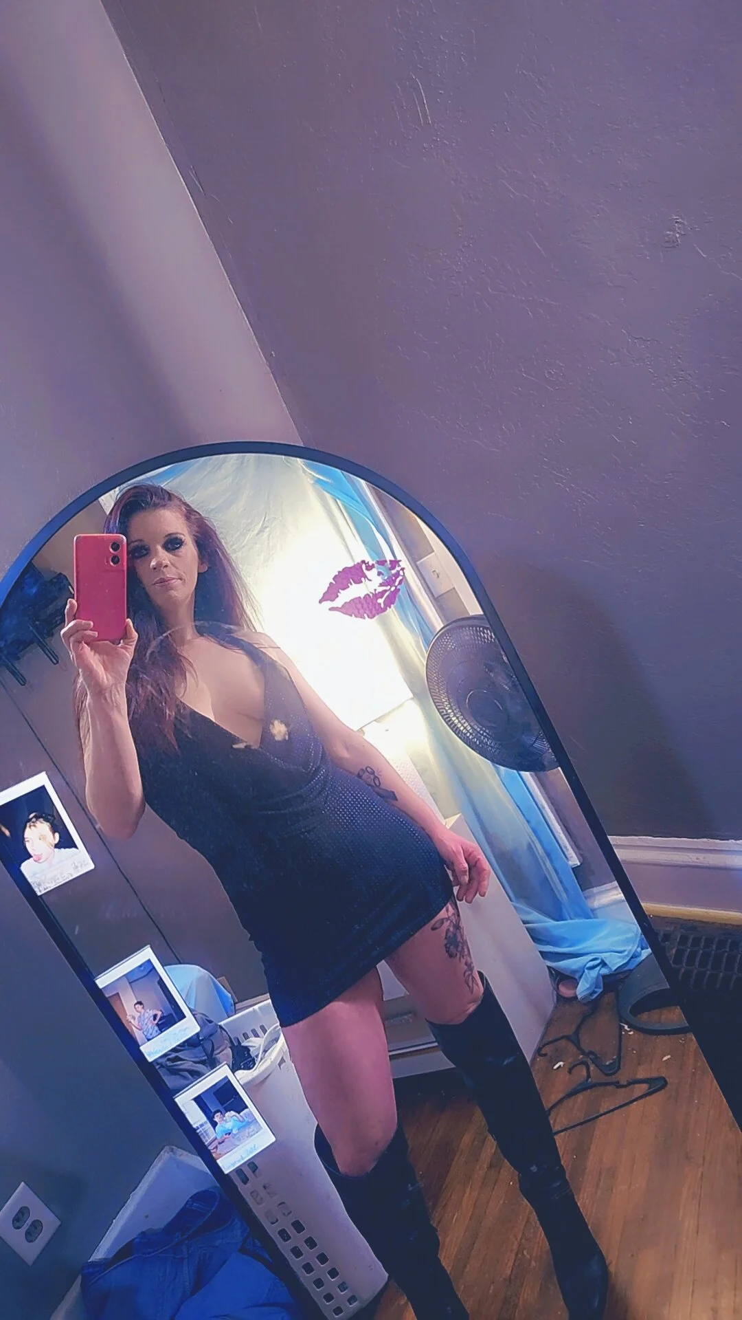 XXX Porn Photo of Nude furboots87 2