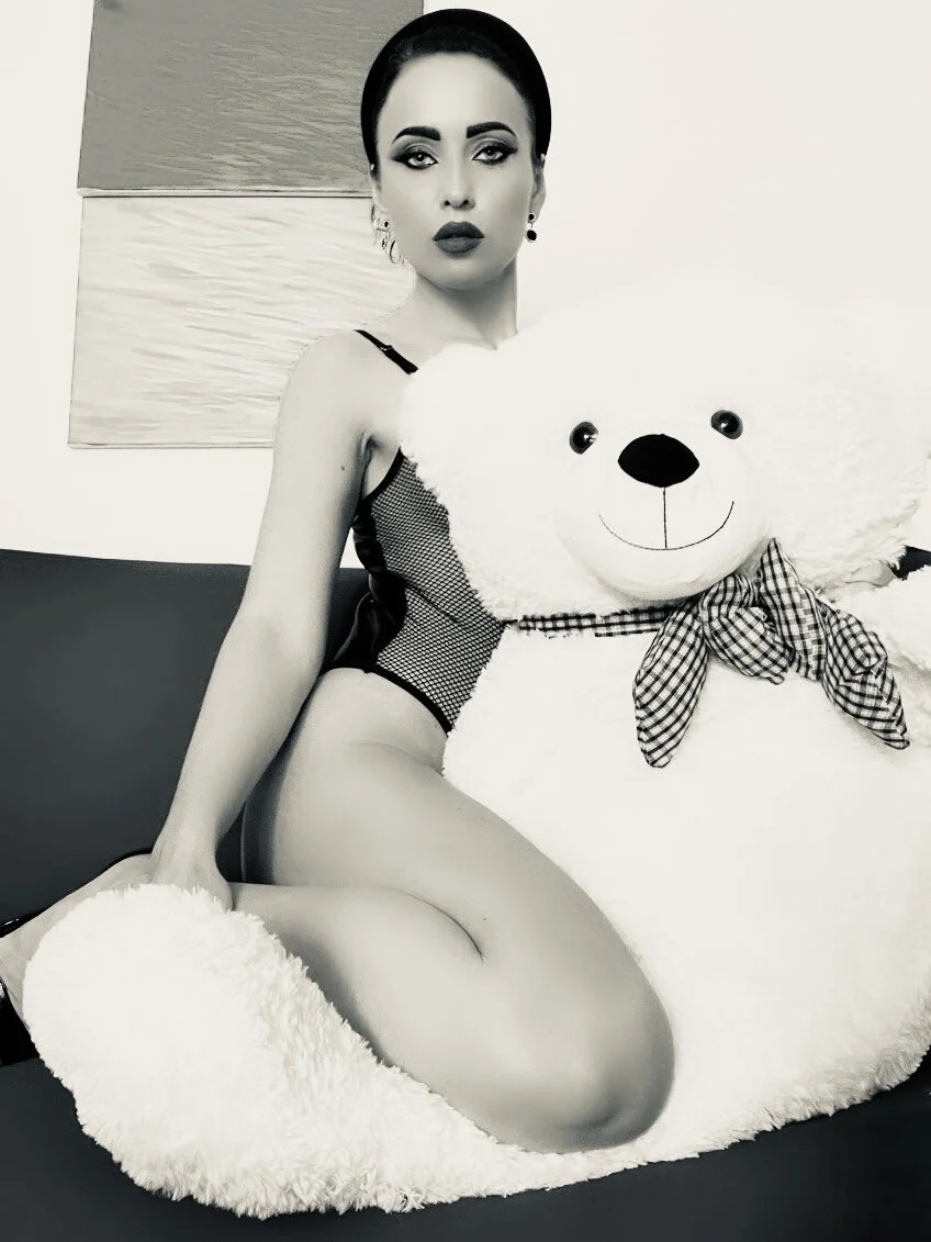 XXX Porn Photo of Nude LuanaColucci 82