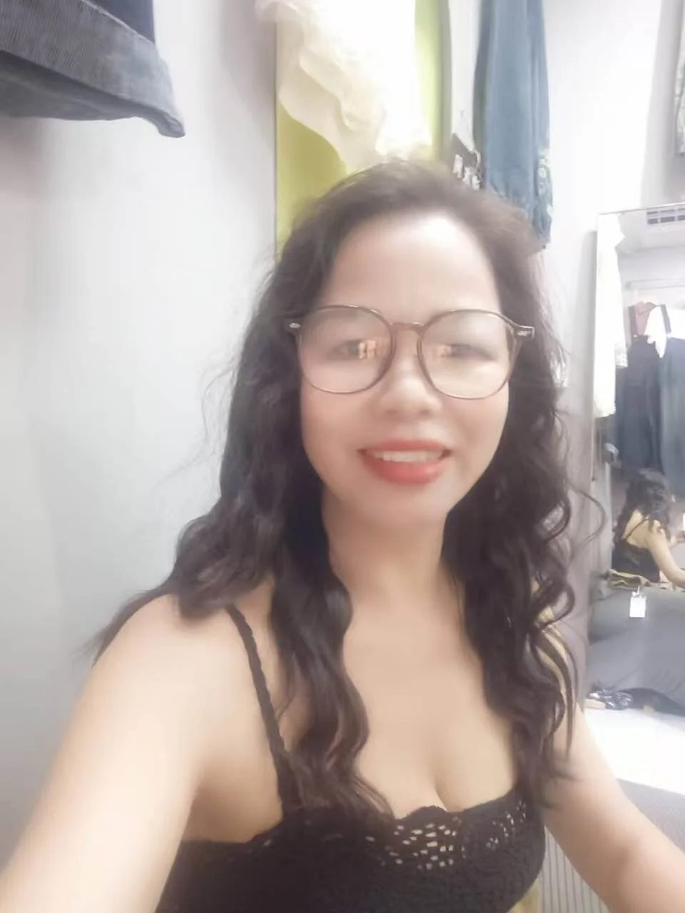 XXX Porn Photo of Nude yiyi_mama 3
