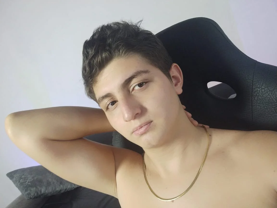 XXX Porn Photo of Nude atilaepic 1