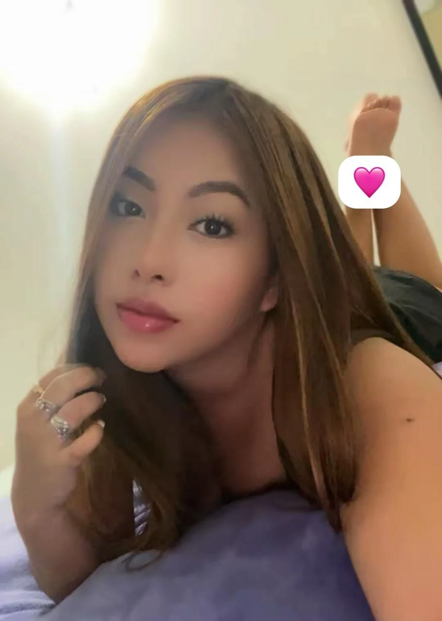 XXX Porn Photo of Nude Emiily_joee_ 4