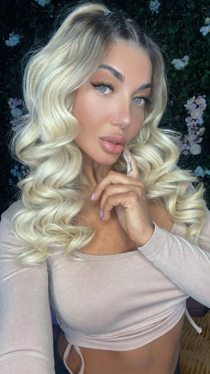 XXX Porn Photo of Nude SnowyElsaa 2