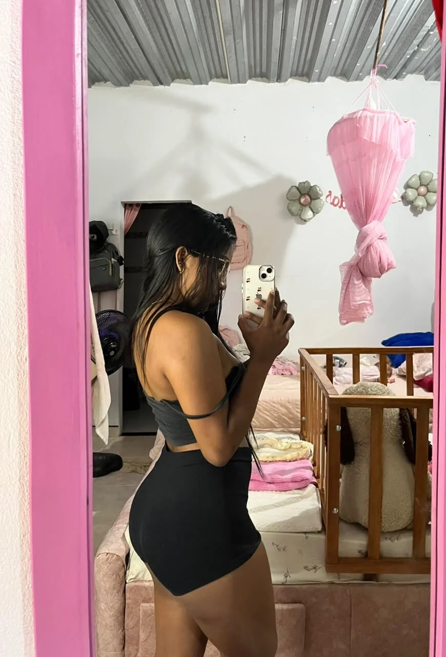 XXX Porn Photo of Nude sara18noir 43