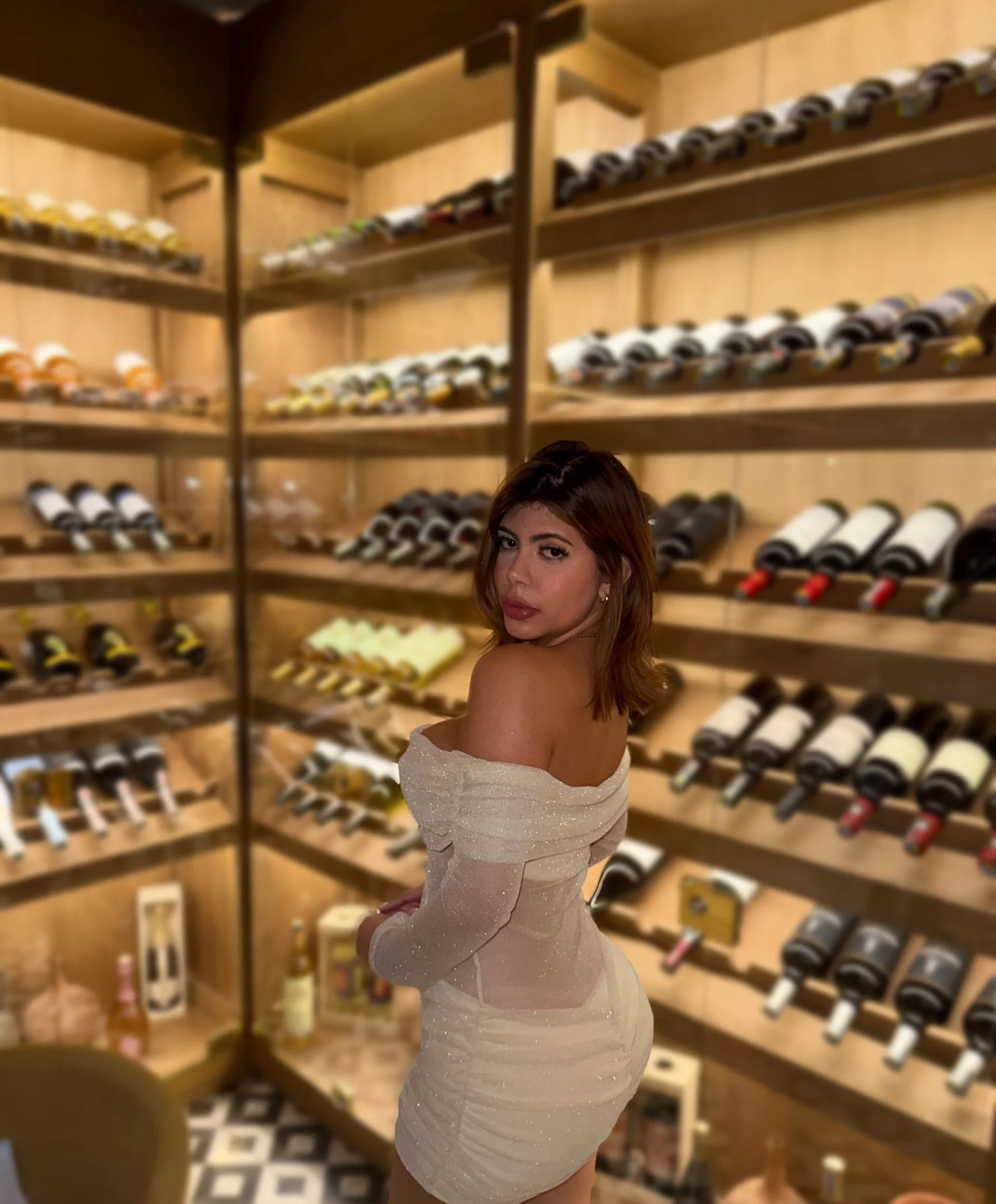 XXX Porn Photo of Nude abyyhills 16