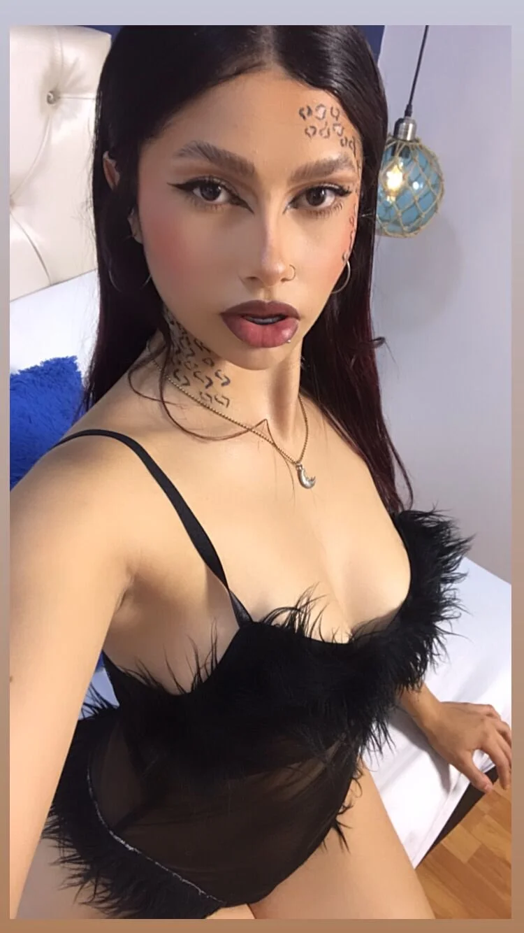 XXX Porn Photo of Nude Kim_Luna1 12
