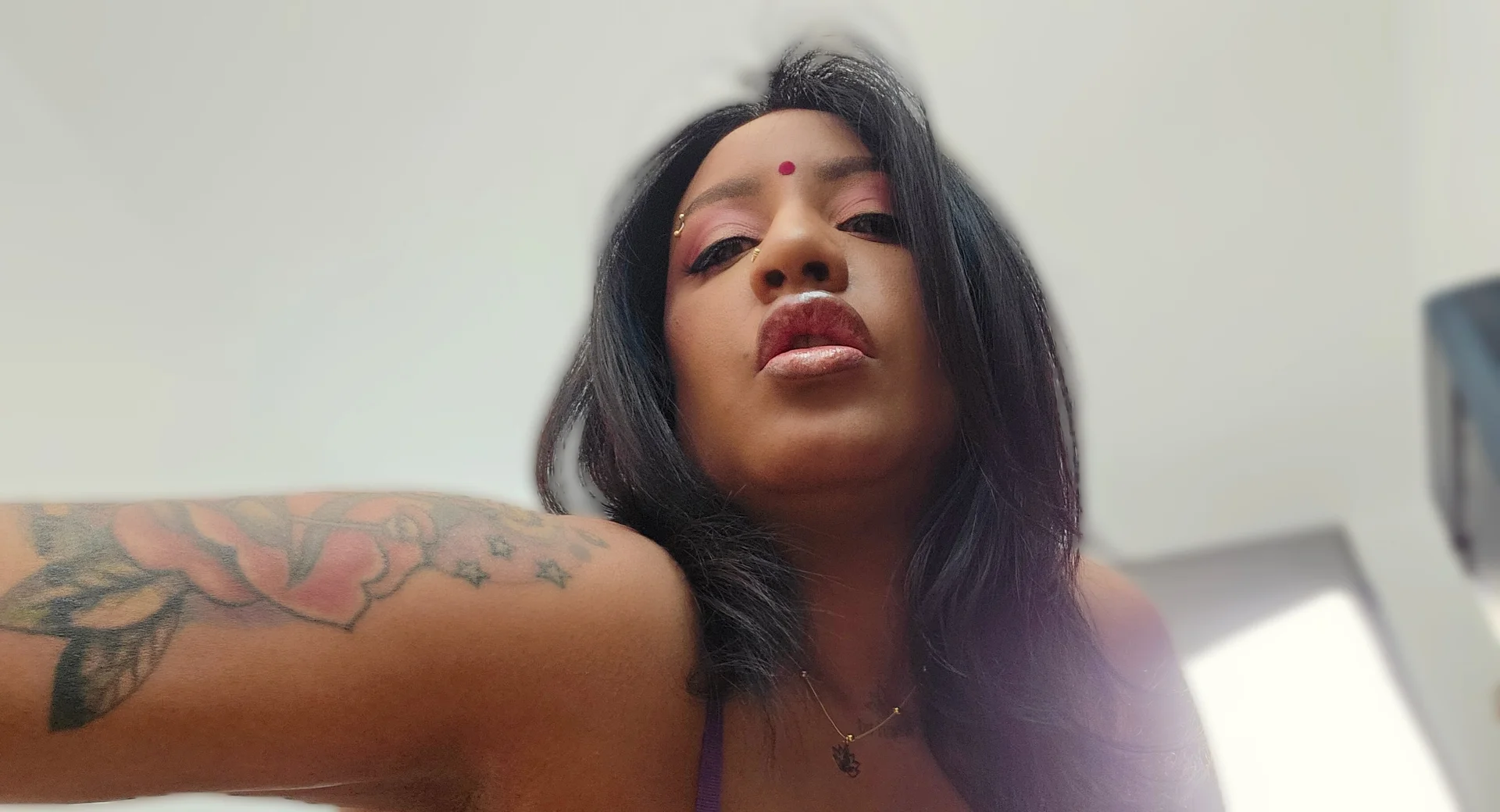 XXX Porn Photo of Nude LadyNahir 286