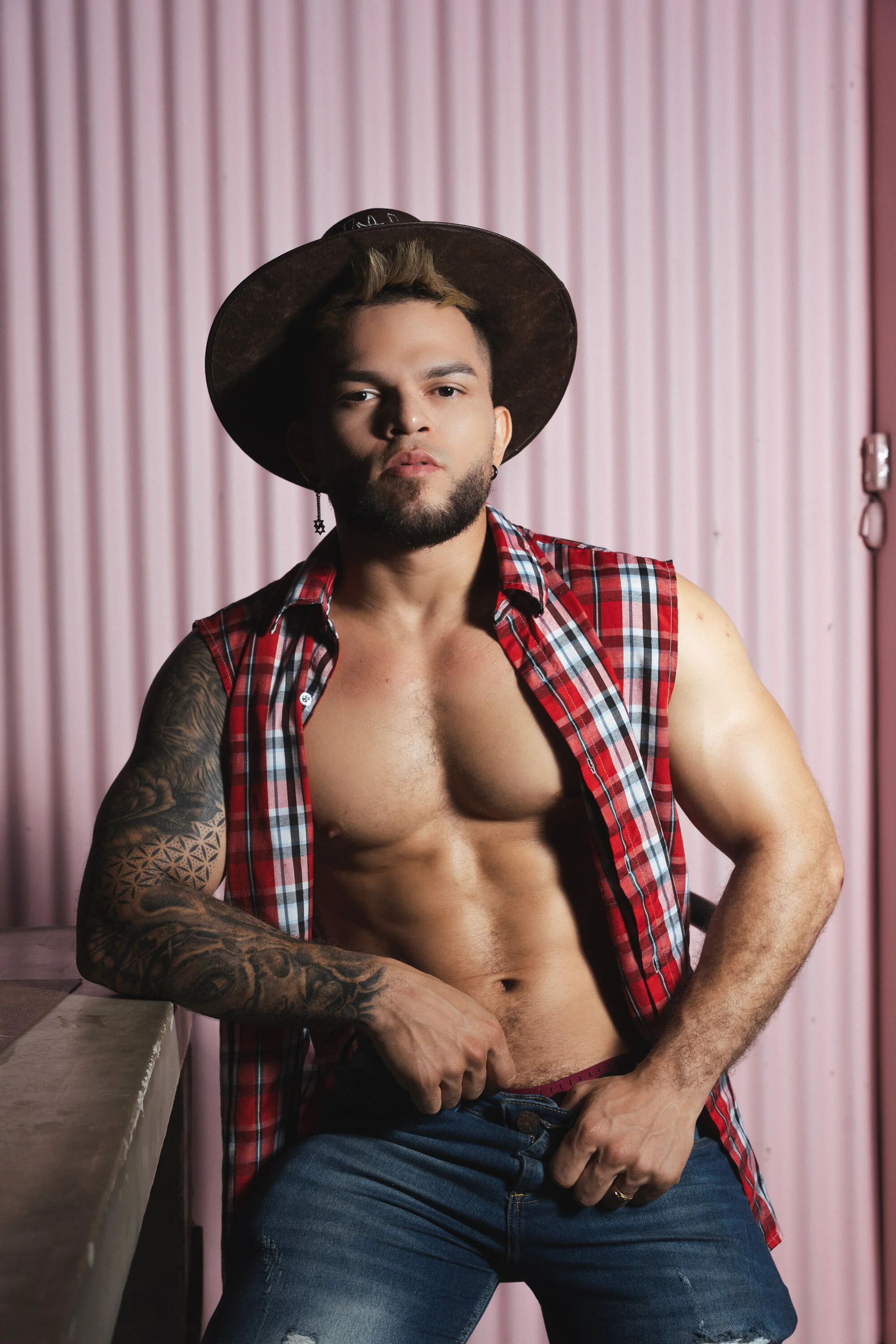 XXX Porn Photo of Nude vincent_carusso94 34