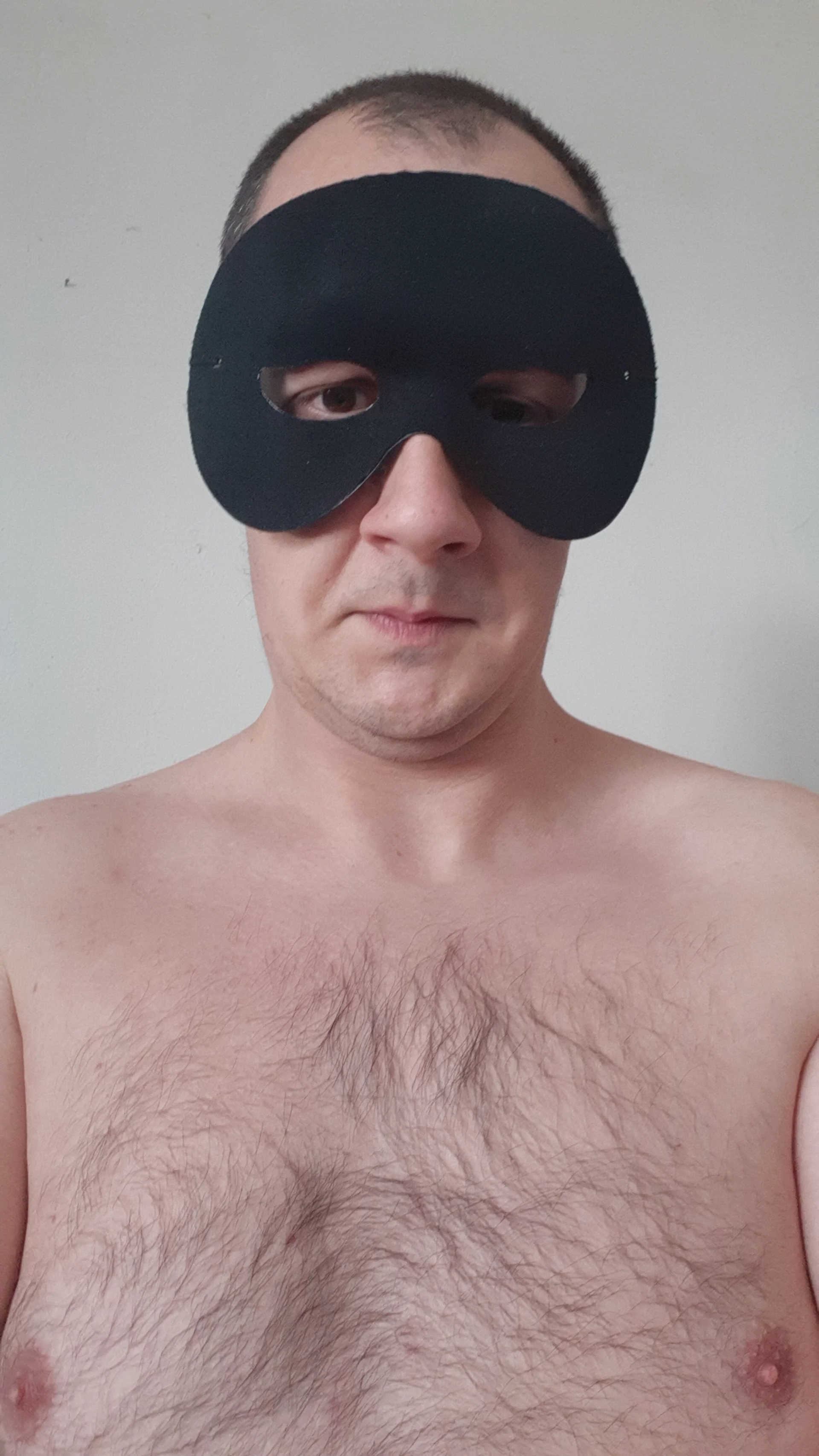 XXX Porn Photo of Nude MaskedCharlie 3