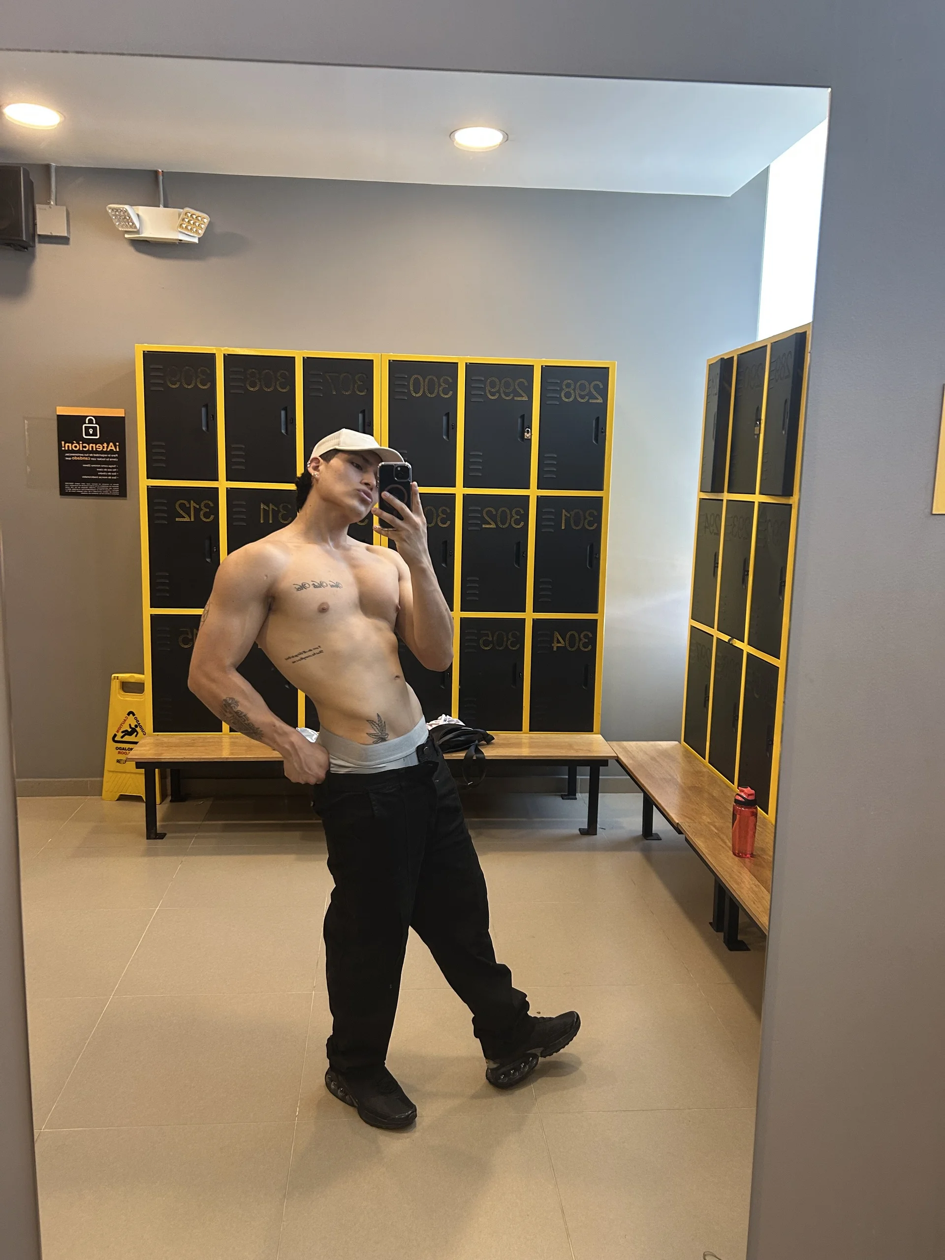 XXX Porn Photo of Nude MaxxxSteil 9