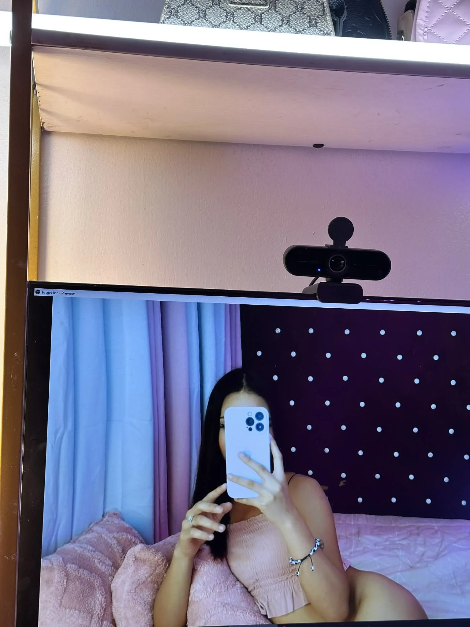 XXX Porn Photo of Nude creamy_spot69 14