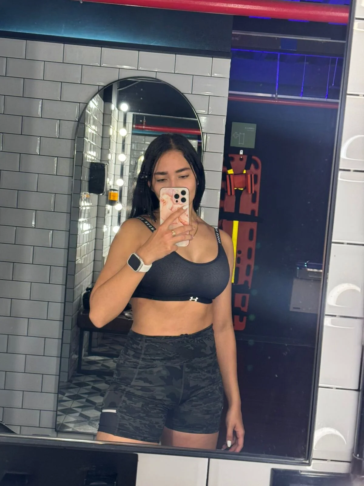 XXX Porn Photo of Nude julieta_jewel 16