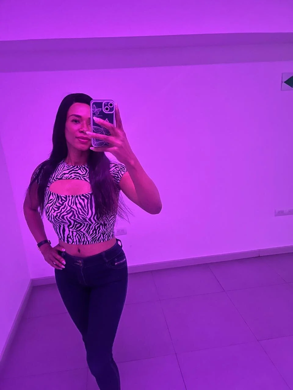 XXX Porn Photo of Nude sashamonroe__ 22