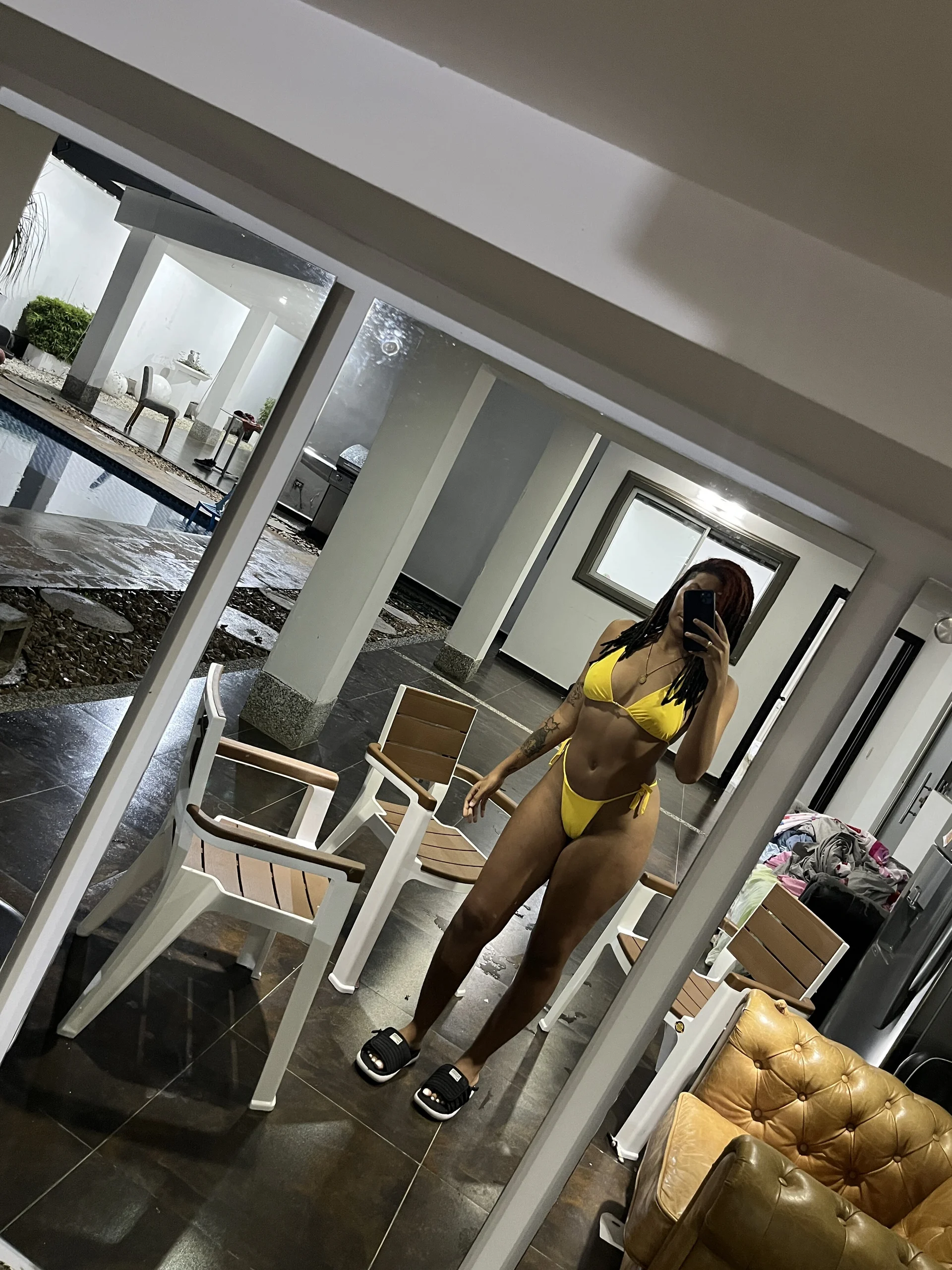 XXX Porn Photo of Nude Kassy_dreadlocks 4