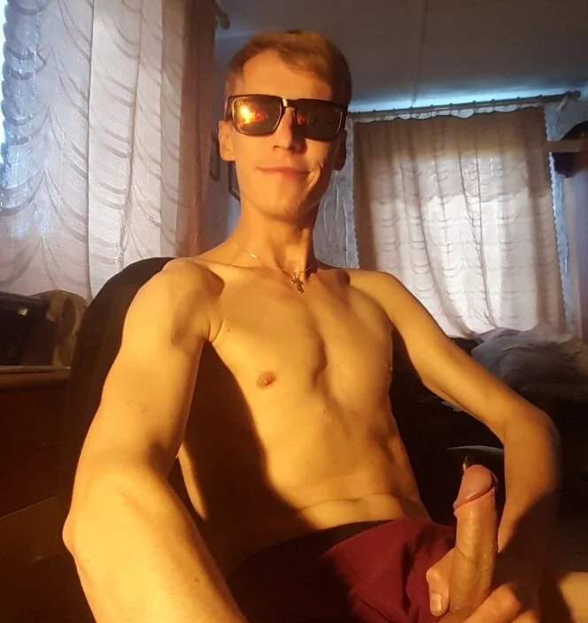 XXX Porn Photo of Nude Mrleitenant 8
