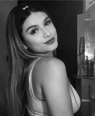 XXX Porn Photo of Nude SweetKami_ 2