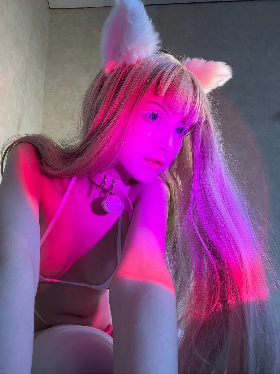 XXX Porn Photo of Nude electric_babe 5