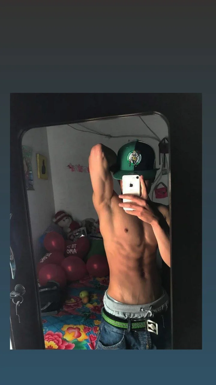 XXX Porn Photo of Nude Erickleandro 4