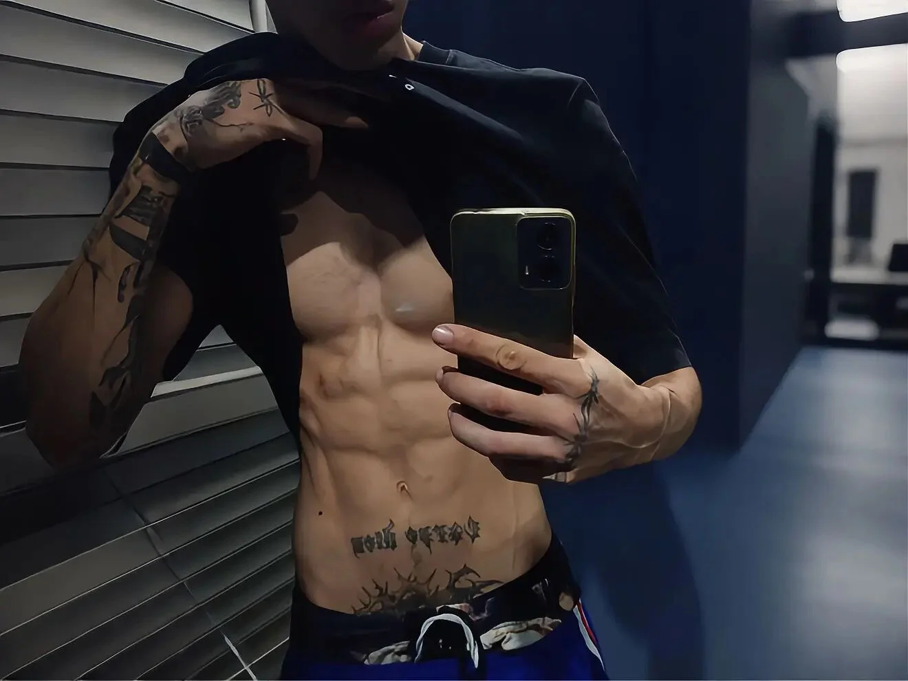 XXX Porn Photo of Nude Mheysam_Youngerx 9
