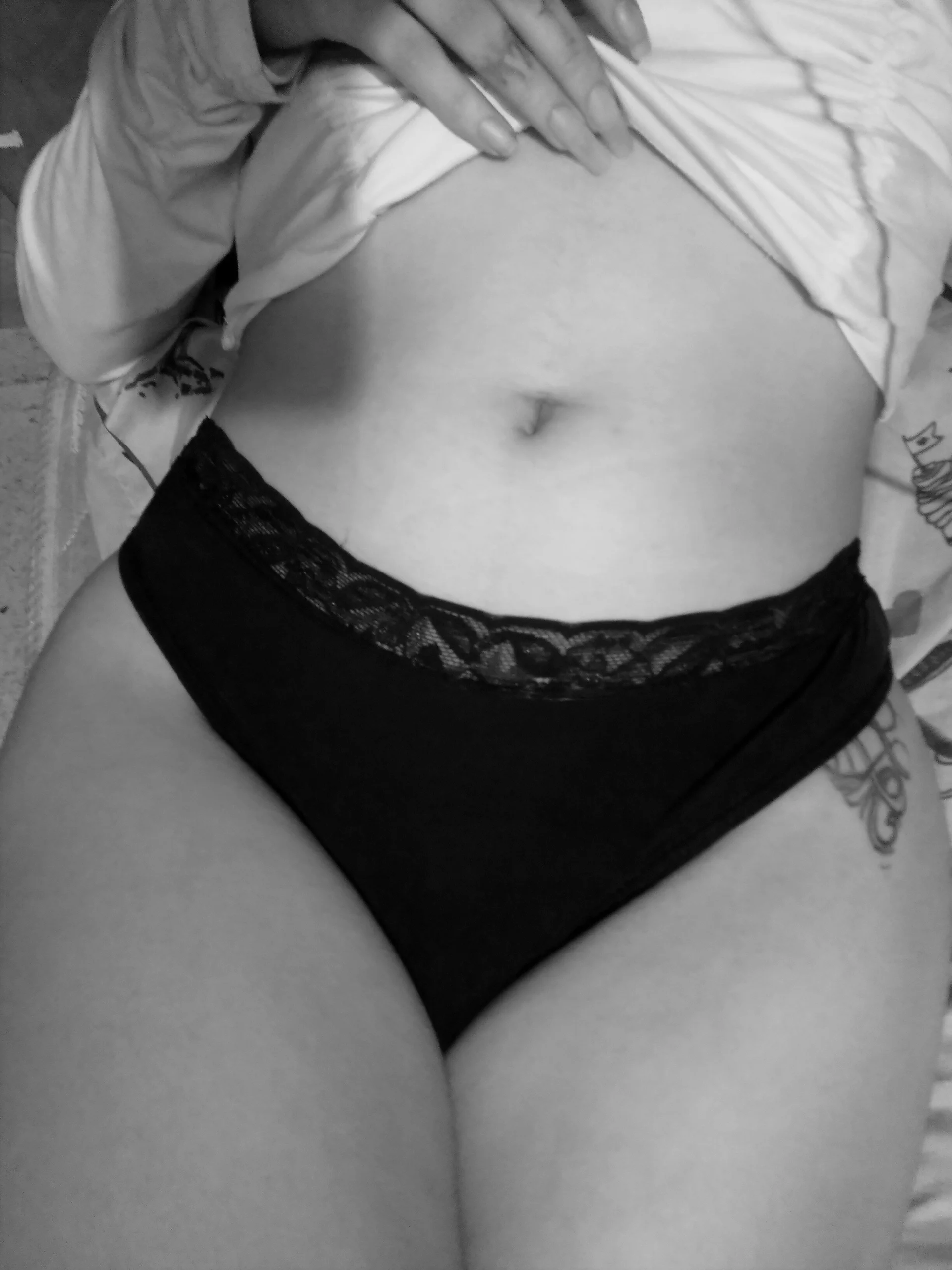 XXX Porn Photo of Nude Guarnerstyle 3