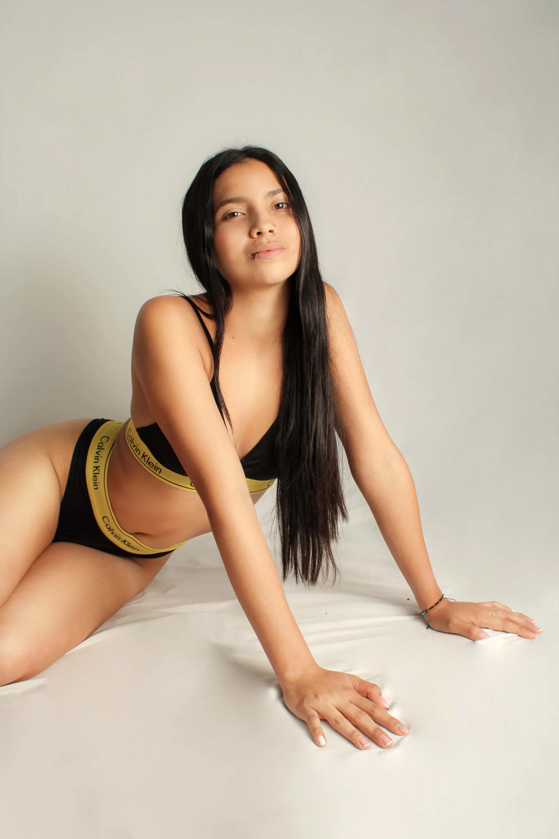 XXX Porn Photo of Nude TATIGOLD2 32