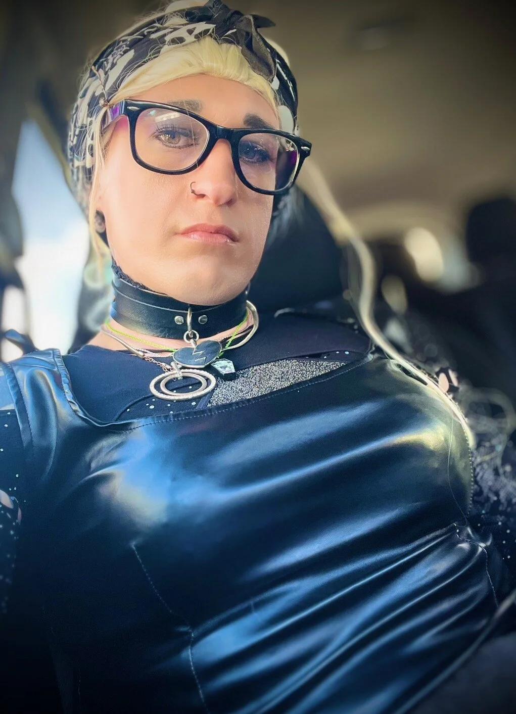 XXX Porn Photo of Nude Kik_SickSlut88 15