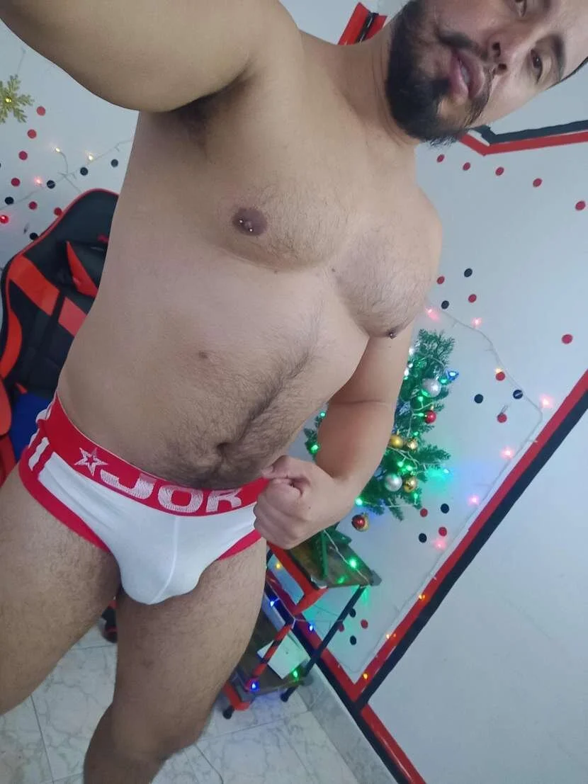 XXX Porn Photo of Nude KalethBigDick 633
