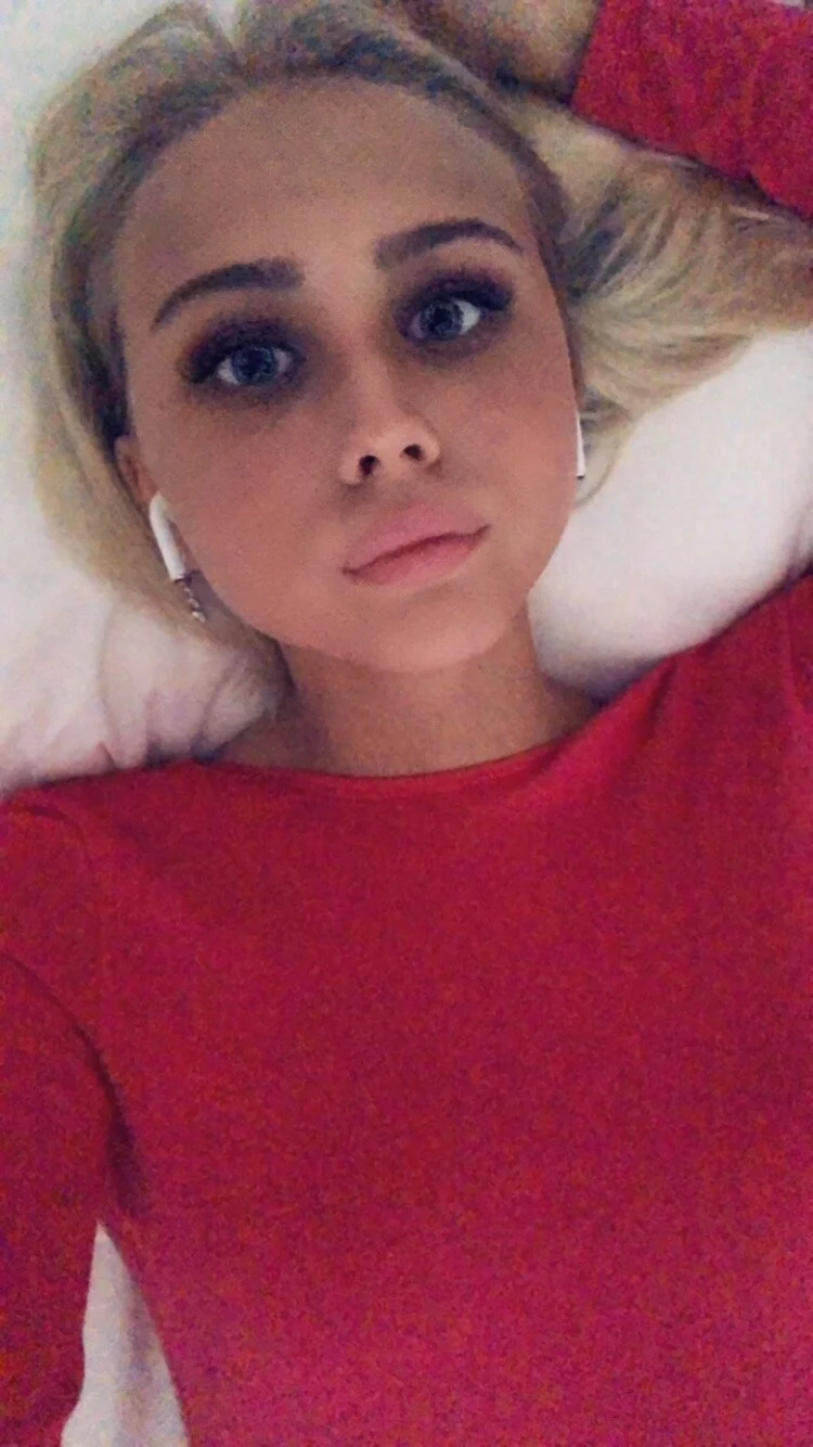 XXX Porn Photo of Nude diamondjune 10