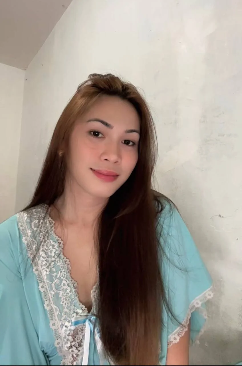 XXX Porn Photo of Nude VikkiBessel 1
