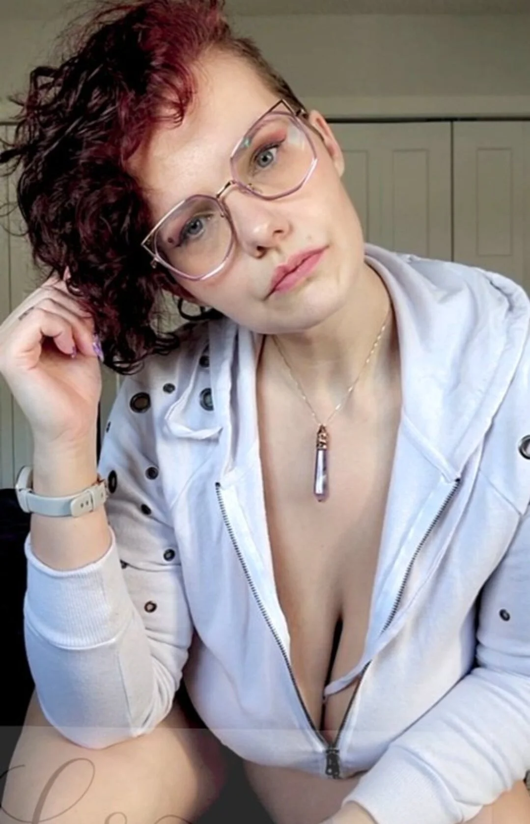 XXX Porn Photo of Nude Carlysmiles 1