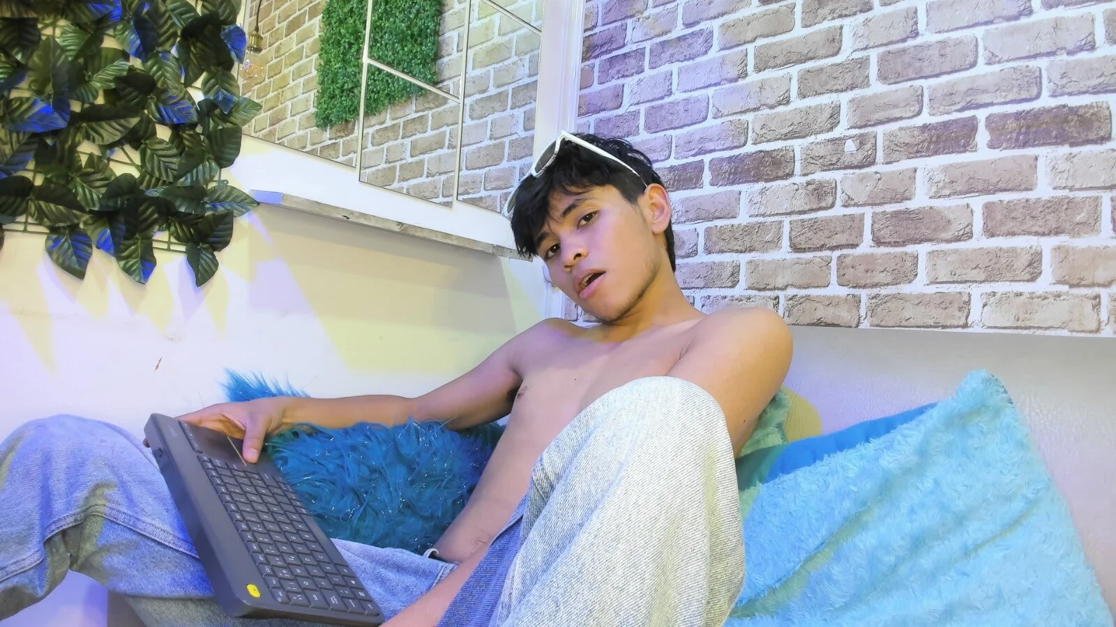 XXX Porn Photo of Nude Ethan_Westt 16