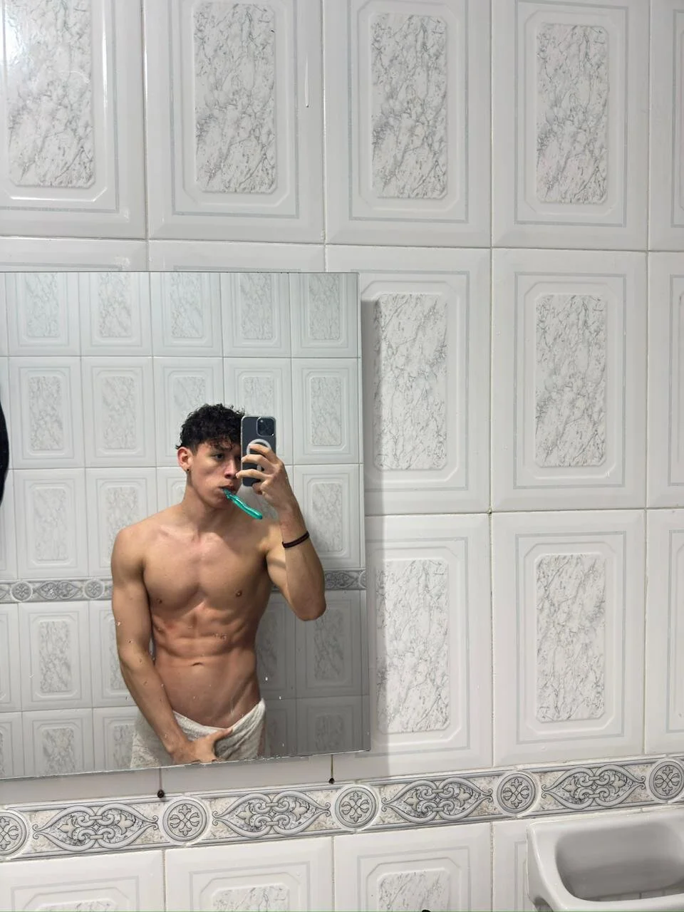 XXX Porn Photo of Nude Luke_Muscle 6