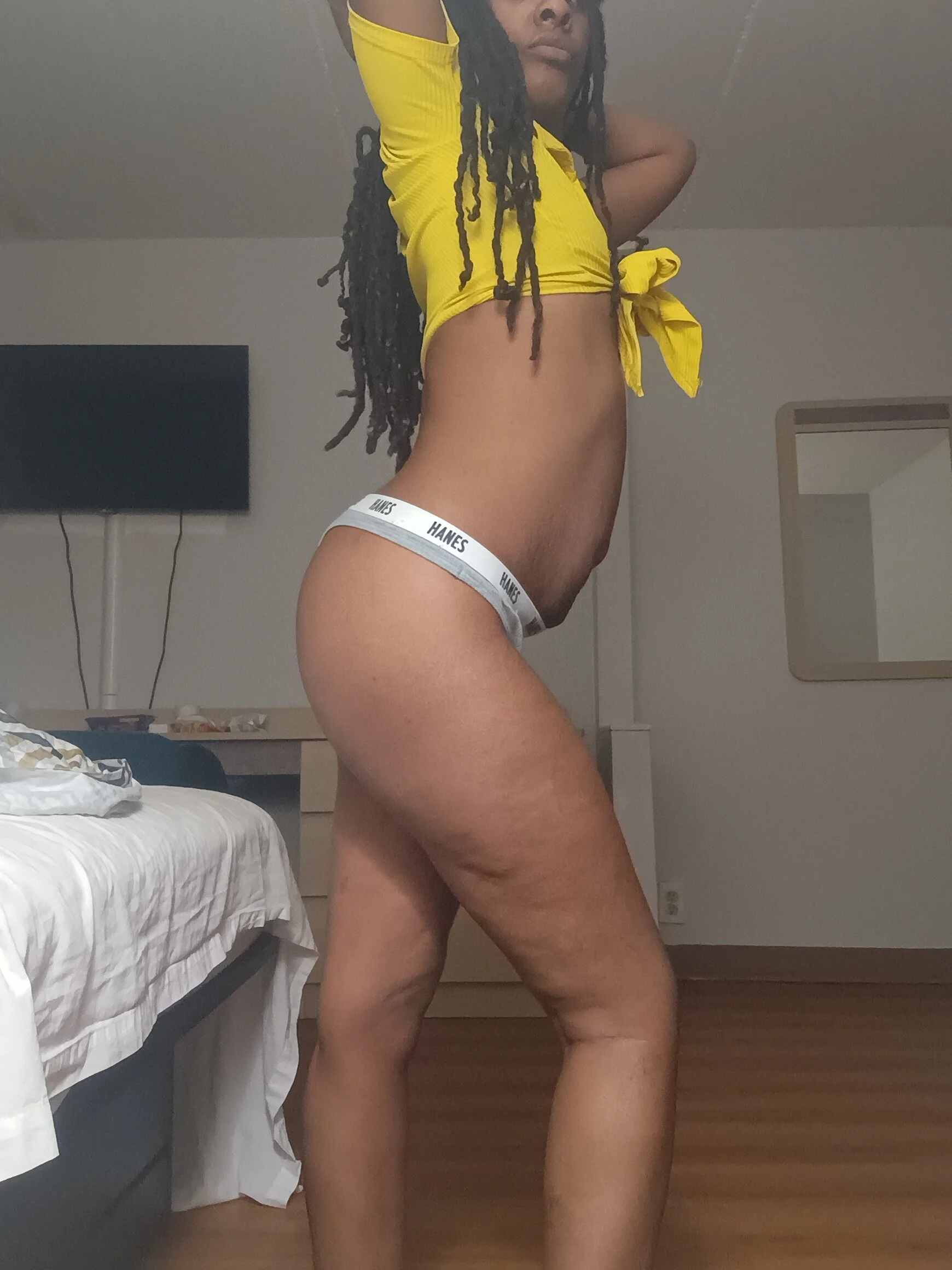 XXX Porn Photo of Nude Azelia_33 1