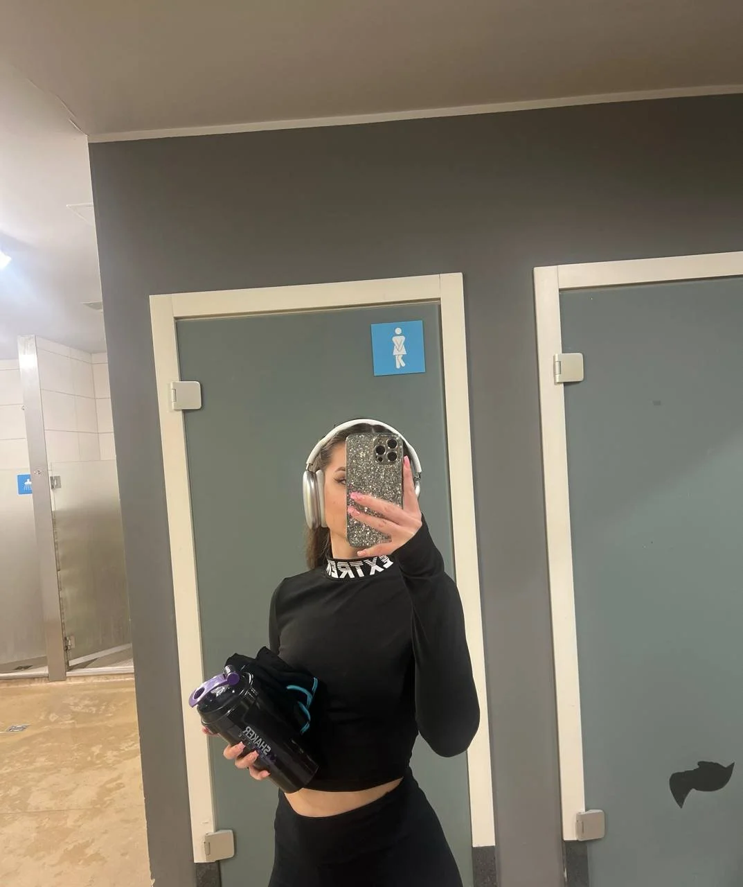 XXX Porn Photo of Nude Green_eyes_lady 6